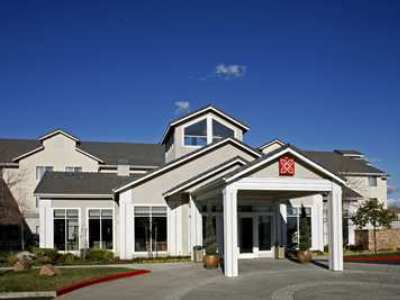 Hilton Garden Hotel 3*
